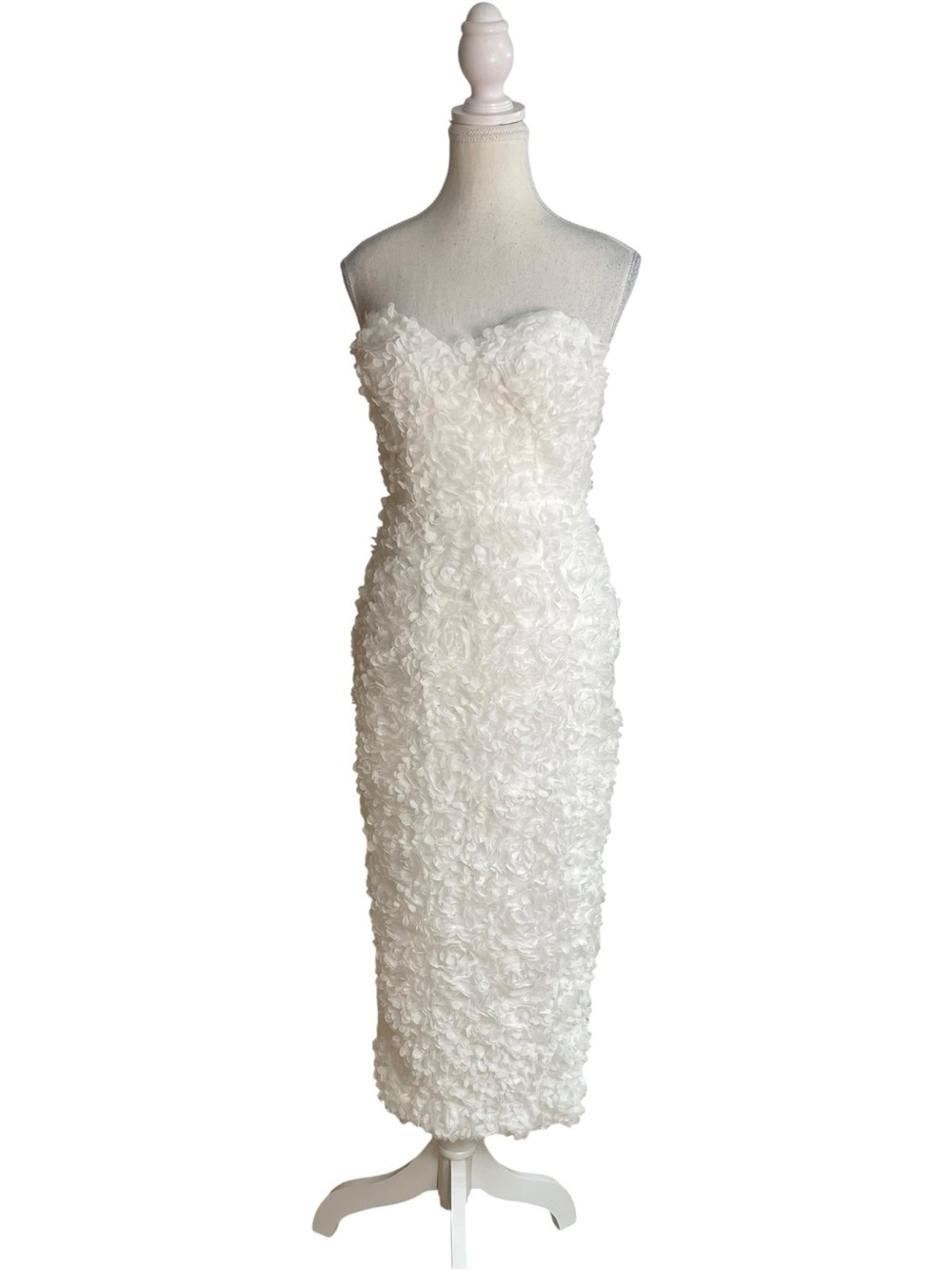 Lulus Gorgeous Mentality 3D Floral Strapless Midi Dress White